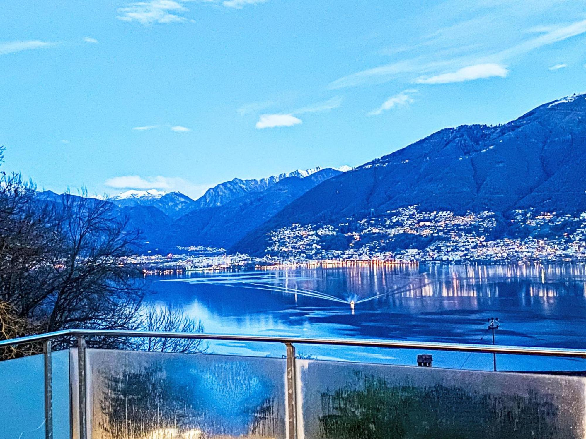 Apartment Vista Lago Maggiore 1-Floor Left By Interhome Gambarogno Eksteriør billede